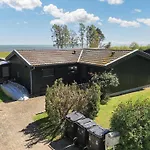 4 Star In Praesto-by Traum Præstø