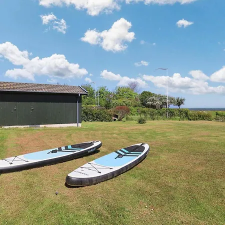 Holiday home 4 Star In Praesto-by Traum *