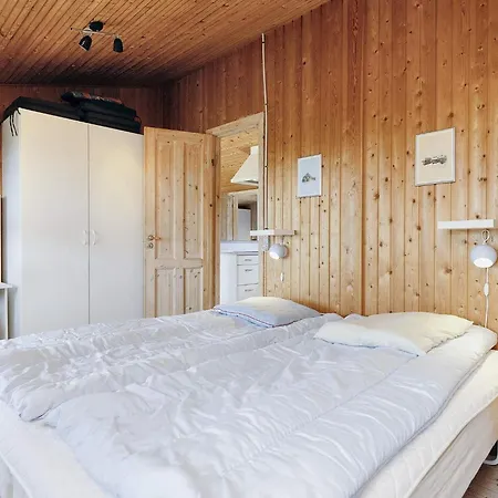 Holiday home 4 Star In Praesto-by Traum